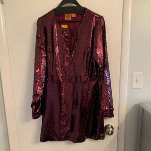 💃NWT💃Tory Burch sequined Aurelia Tunic in Aubergine